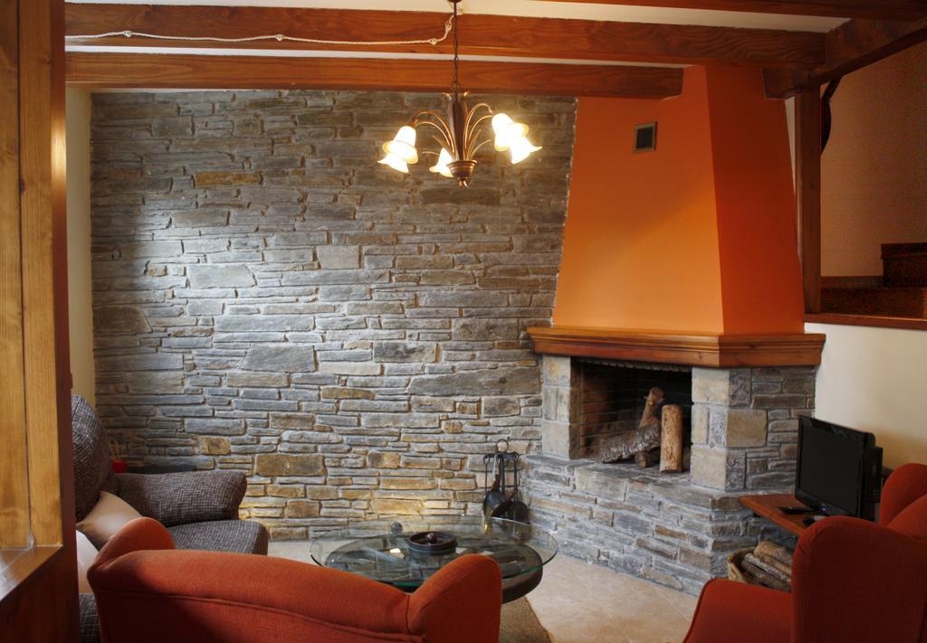 Apartamentos Valle De Aran Mont Chambre photo