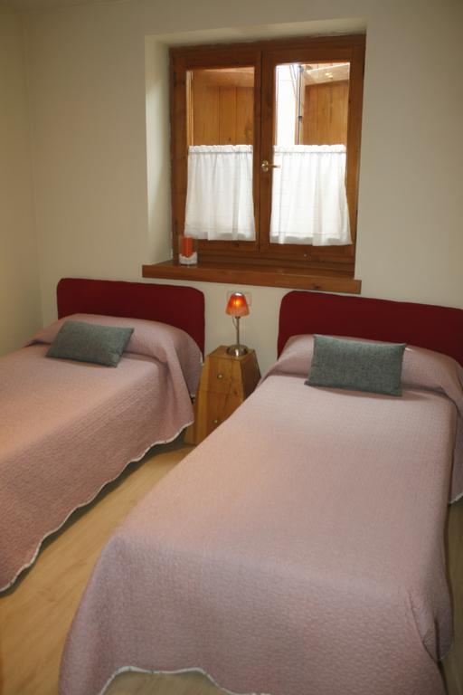 Apartamentos Valle De Aran Mont Chambre photo