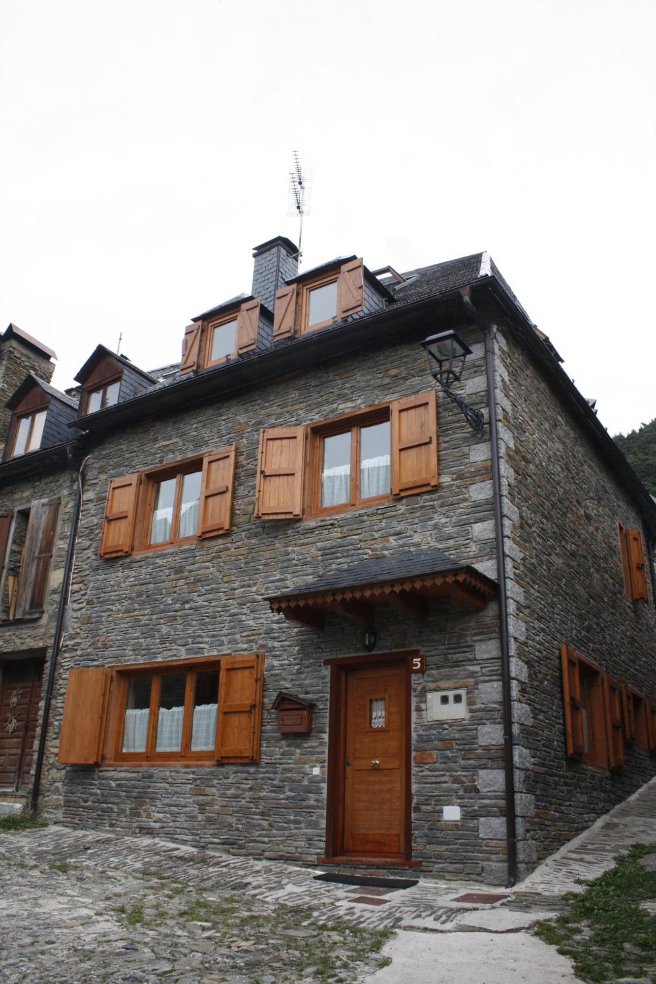 Apartamentos Valle De Aran Mont Extérieur photo